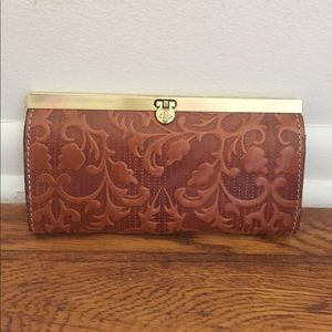 Patricia Nash wallet