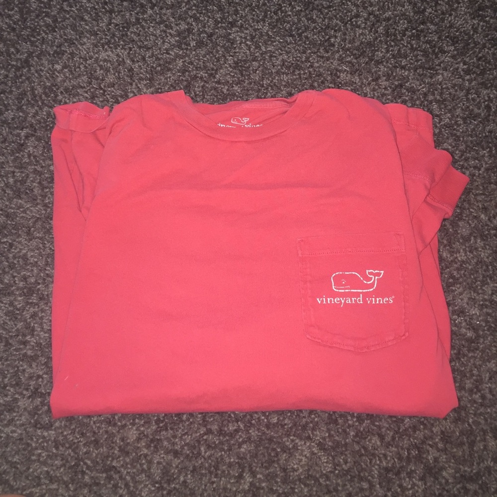 vineyard vines tshirt