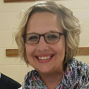 Meet your Posher, Suzanne