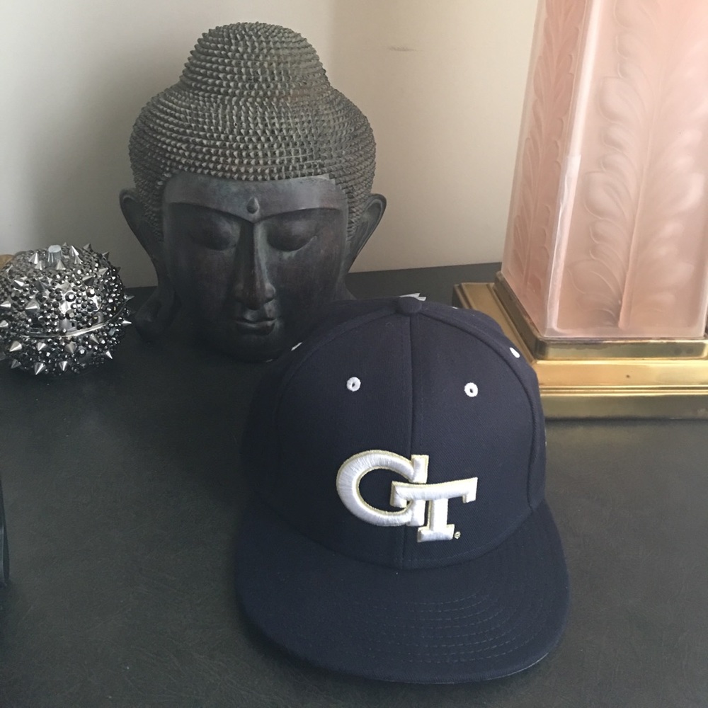 Offical GA Tech baseball hat -NEVER worn!