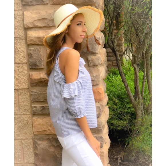 Cold Shoulder Ruffle Top - Picture 3 of 5