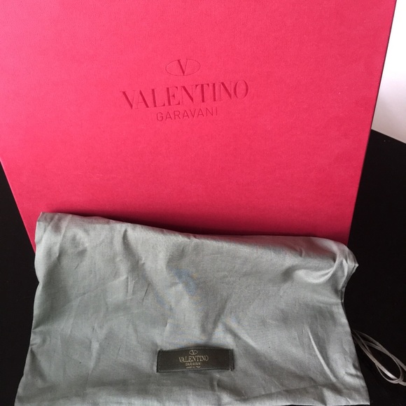 ❌SOLD❌Valentino Rockstud Camo Swarovski Crystal 38 - Picture 8 of 8