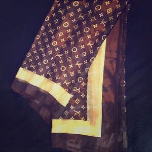 Louis Vuitton Scarf