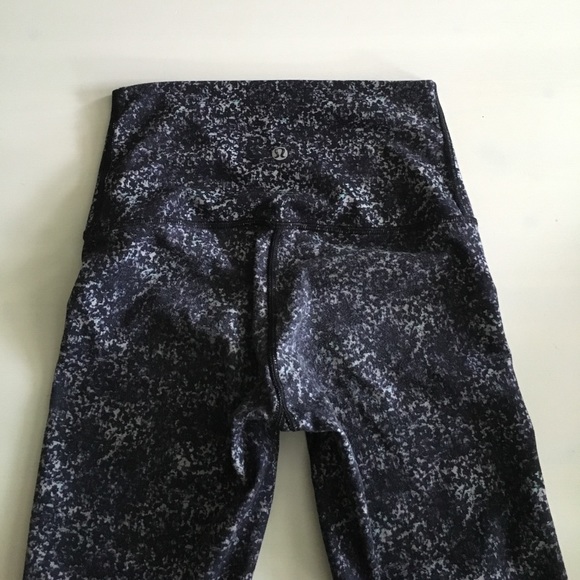 Lululemon Wunder Under High Waisted Pants - Picture 3 of 3