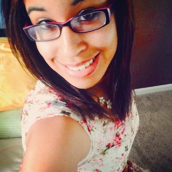 Meet your Posher, Kiara - Picture 1 of 1