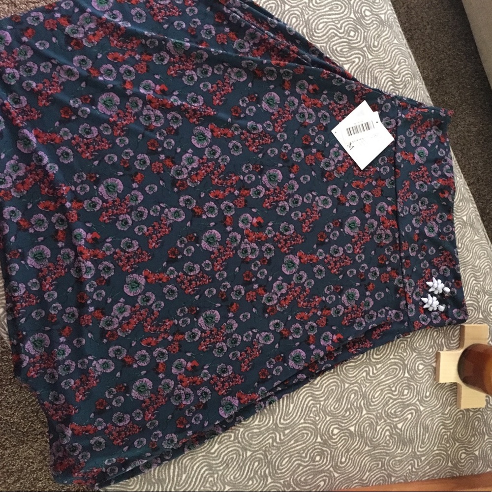 NWT azure lularoe skirt👌