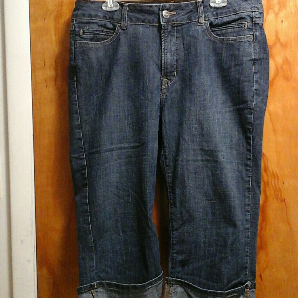 Women's Denim Capris. Riders By Lee