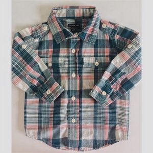 GAP Button Down Shirt
