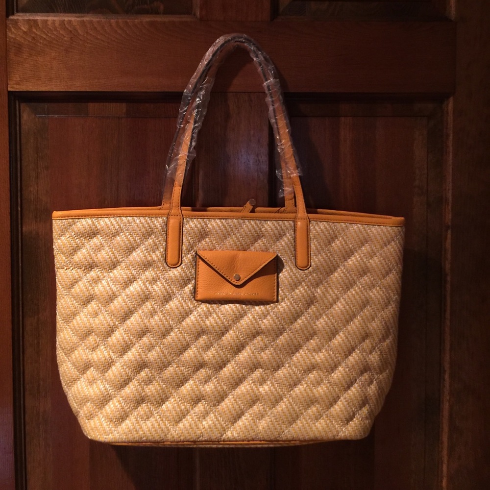Marc Jacobs straw beach bag