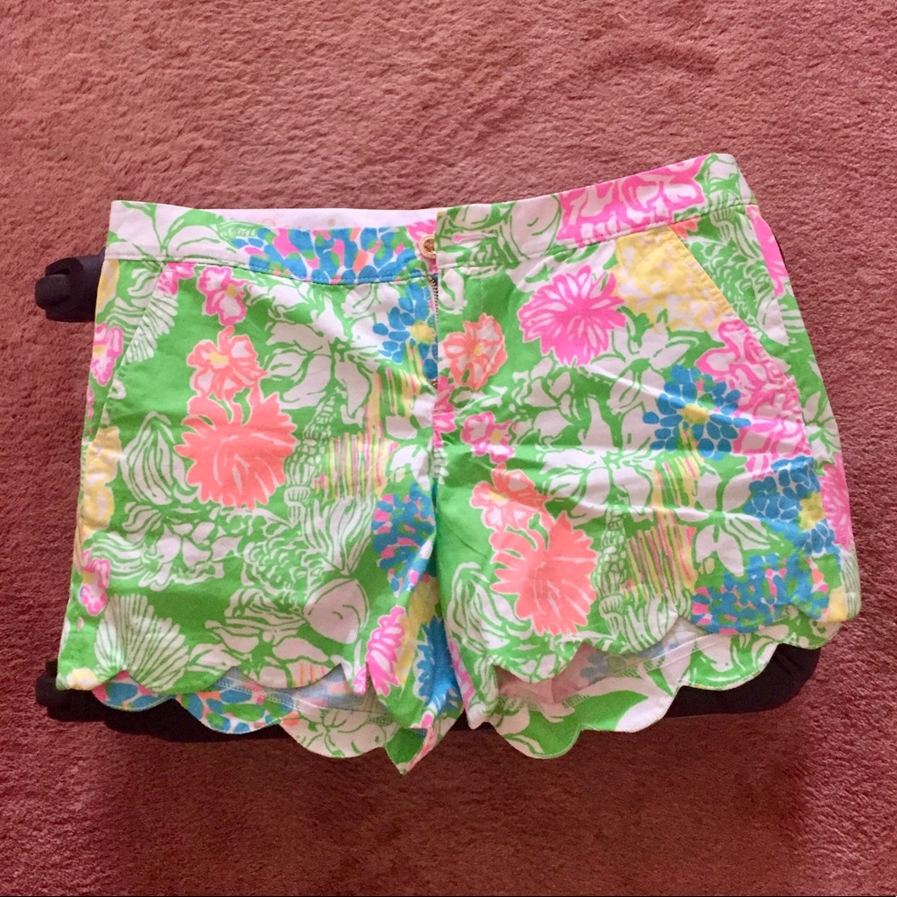 Lilly Pulitzer buttercup shorts!