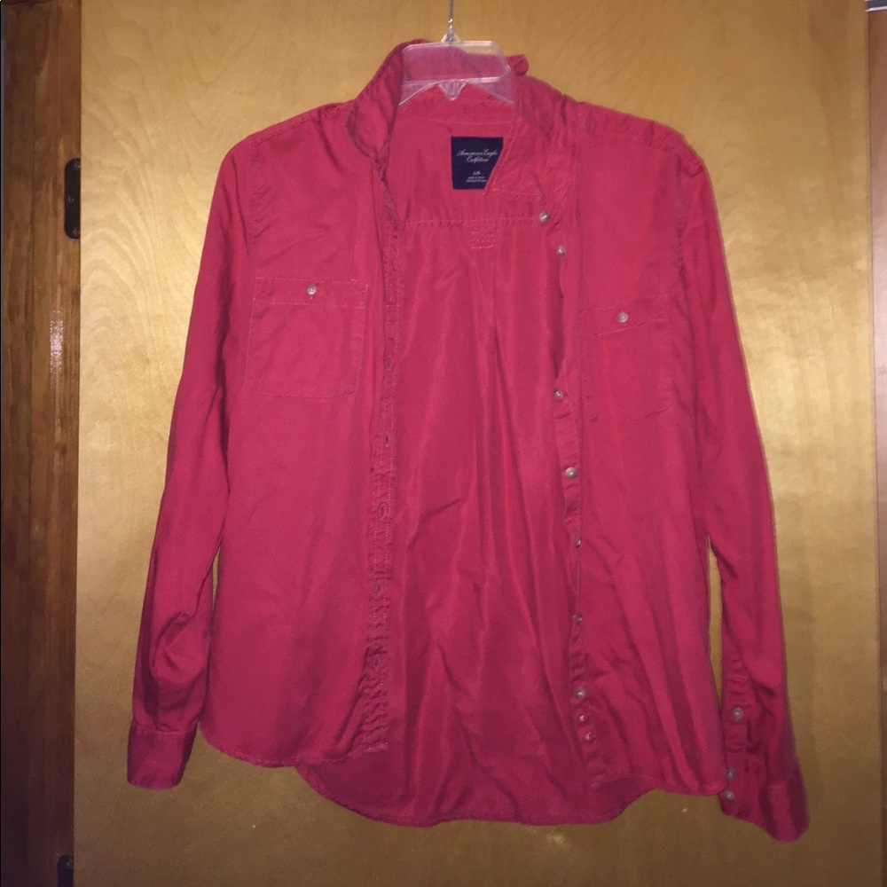 American Eagle Button Up
