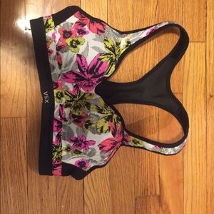 Victoria secret sports bra