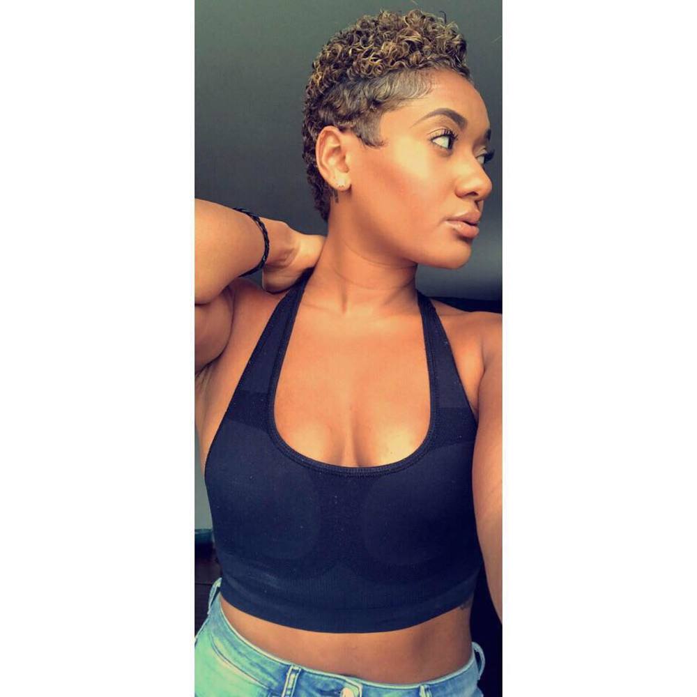 Meet your Posher, Leonna