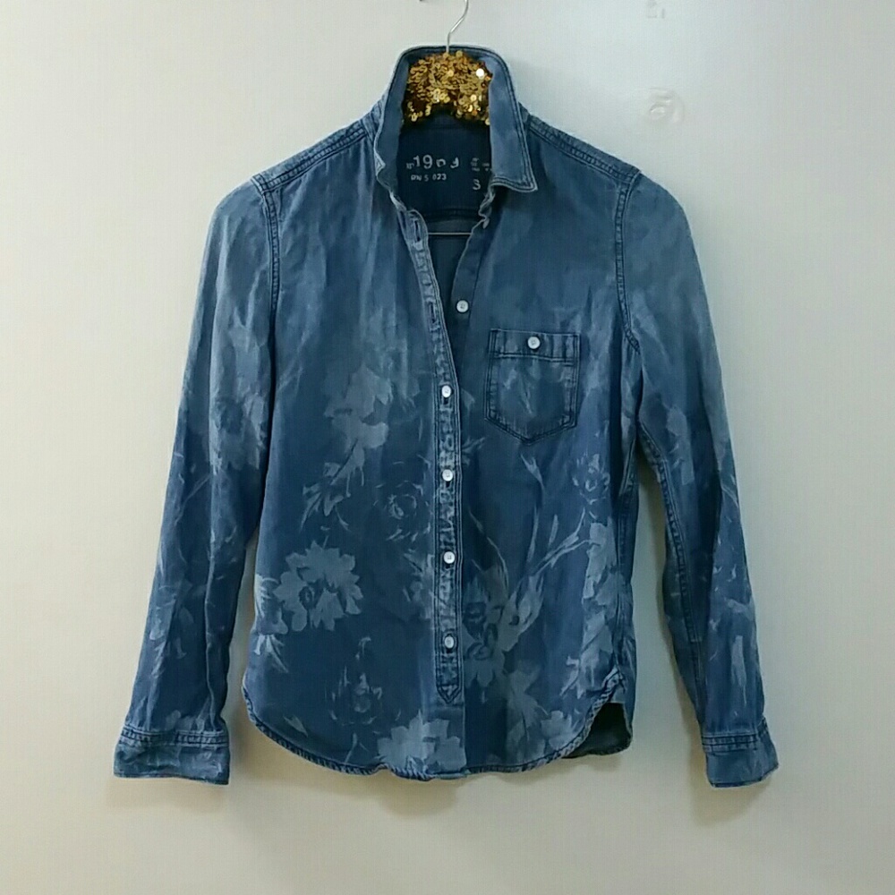 GAP floral chambray shirt