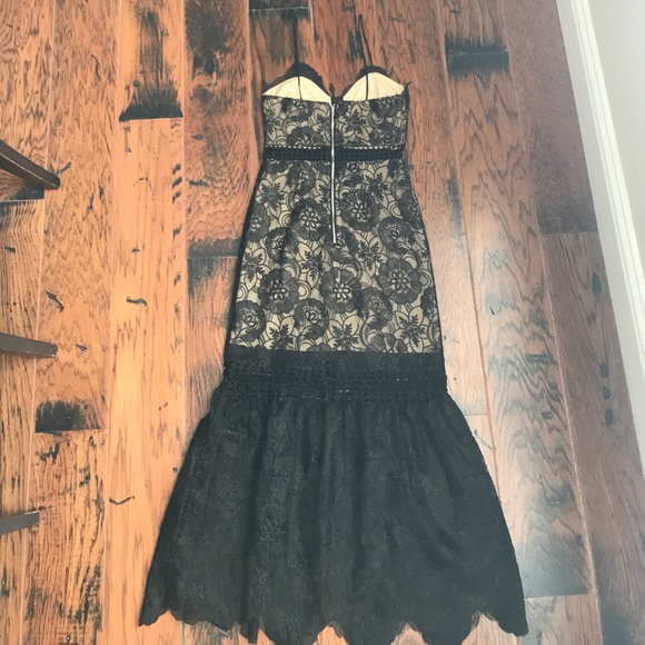 Black Lace Midi Dress - Picture 4 of 6