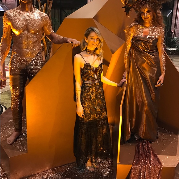 Black Lace Midi Dress - Picture 6 of 6