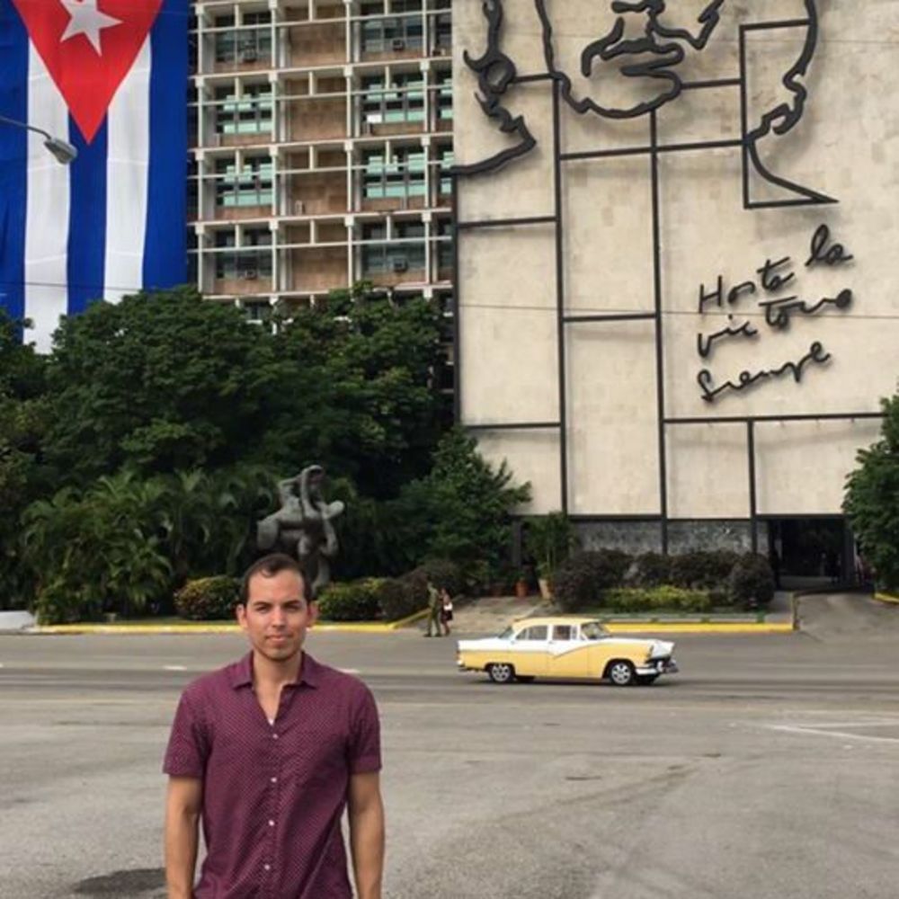 Meet your Posher, Alejandro