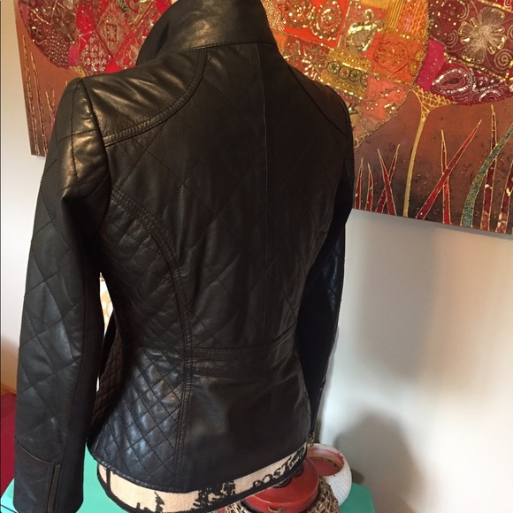 SOLD - Picture 2 of 6