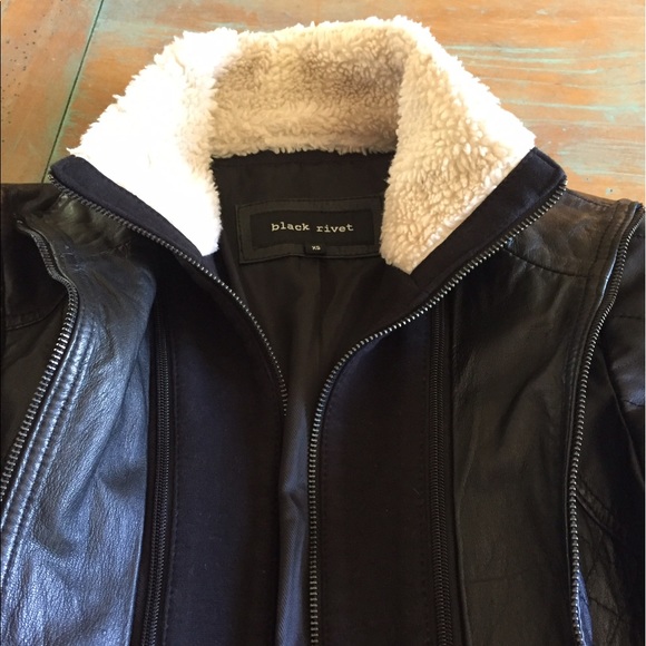 SOLD - Picture 3 of 6