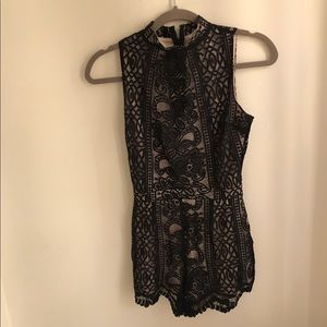 Black lace XS Romper