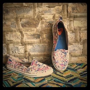 Rocket dog slip on's.