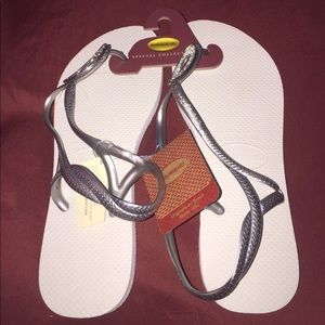 HAVAIANAS SANDALS NWT NEVER BEEN USED