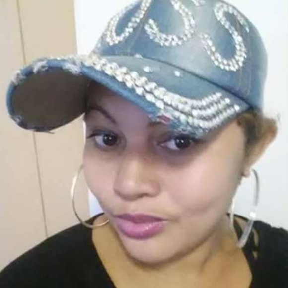 Meet your Posher, Liz - Picture 1 of 1