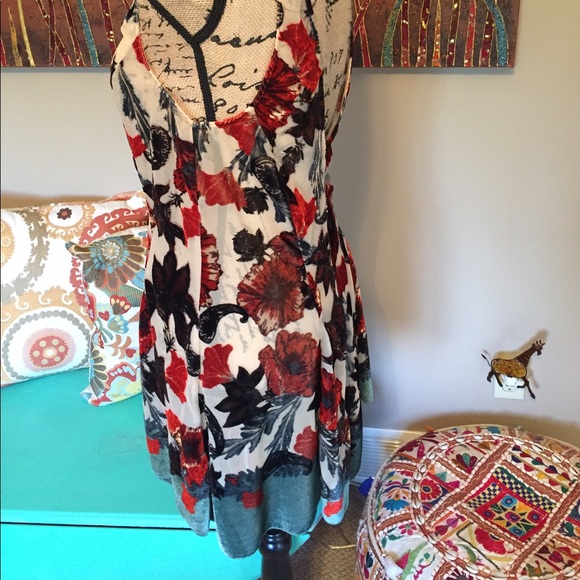 SOLD - Picture 2 of 4