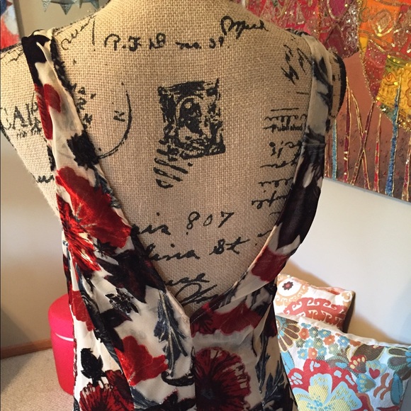 SOLD - Picture 3 of 4