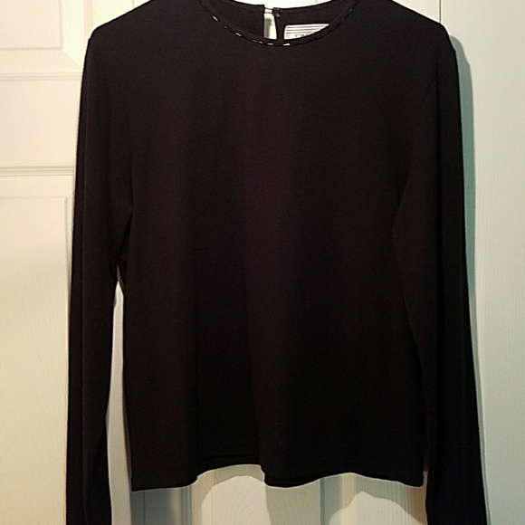 BEADED NECKLINE -LONG SLEEVE SHIRT - Picture 1 of 2