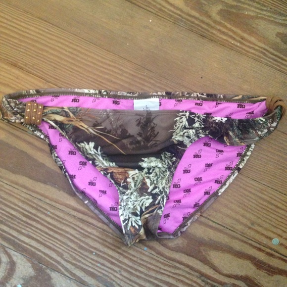 Redneck camo bathing suit bottom - Picture 1 of 4