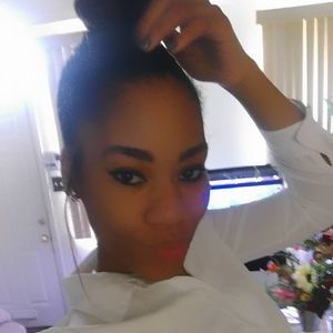 Meet your Posher, Kizzi