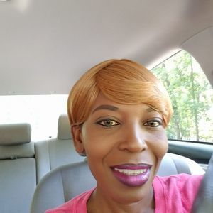 Meet your Posher, Tena