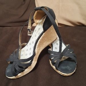 Black wedges size 7.5