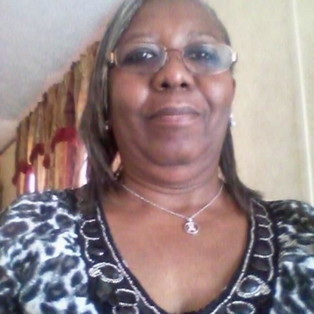 Meet your Posher, Brenda