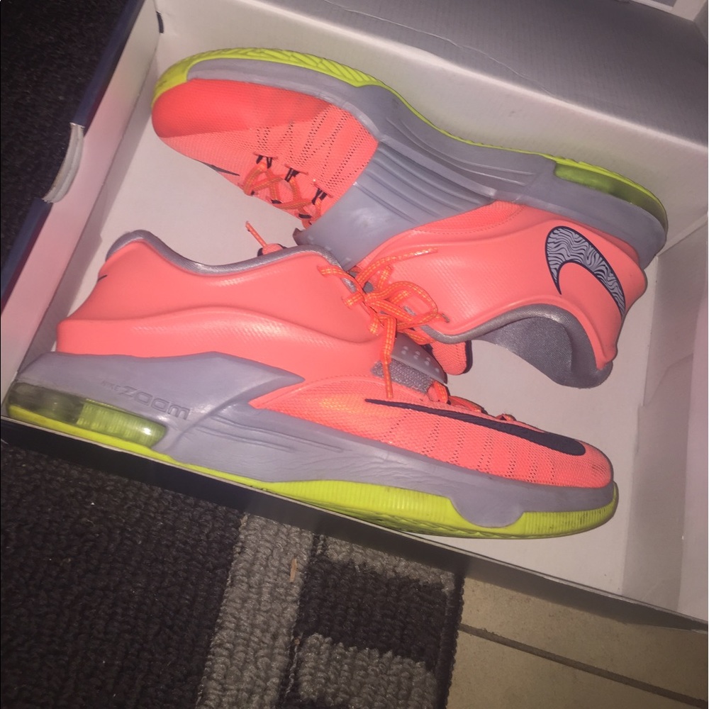 KD VII
