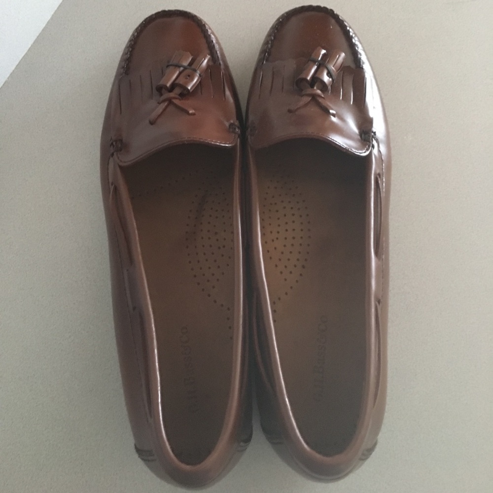 Brand new Bass Weejuns
