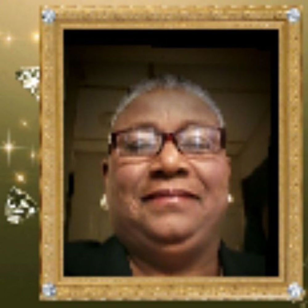 Meet your Posher, Enola