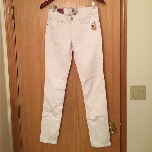 White Skinny Jeans - Picture 2 of 5