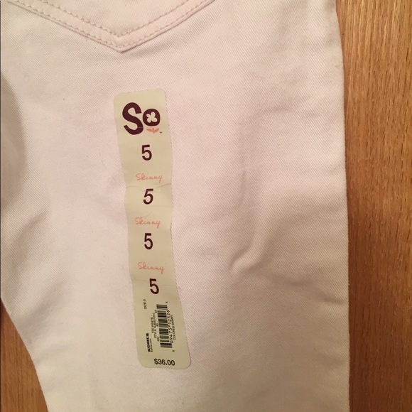 White Skinny Jeans - Picture 5 of 5