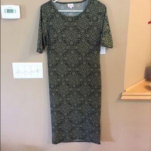 Lularoe Julia dress, green and gold, size small!