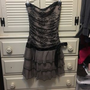 Strapless dress