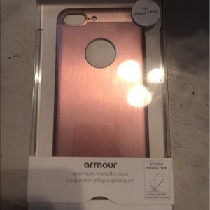 iPhone 7 plus moshi case in rose gold