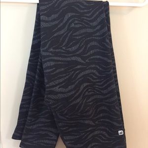 Fabletics zebra leggings, size small, EUC!