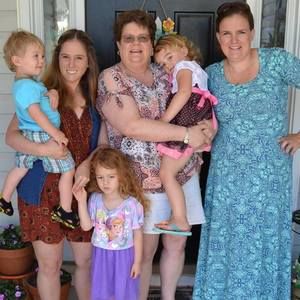 Meet your Posher, Ashley