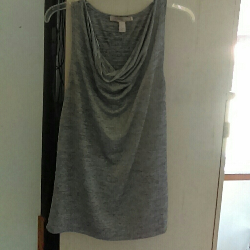 Scoop neck tank top