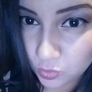 Meet your Posher, Daniela