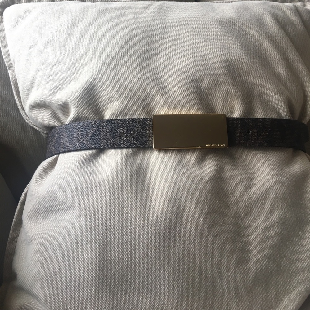 Michael kors belt