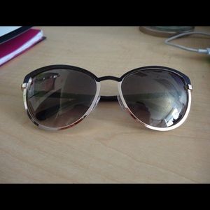 Jessica Simpson Sunglasses