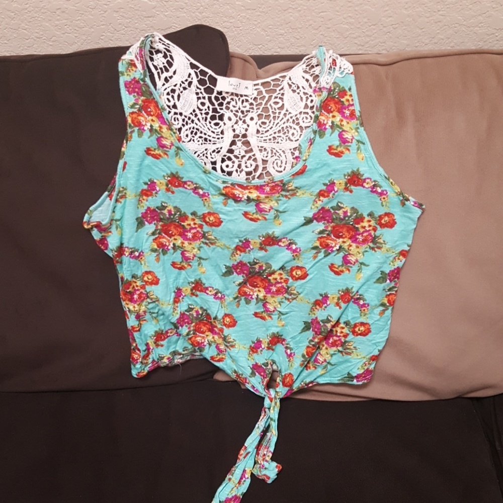 Flower print top size medium